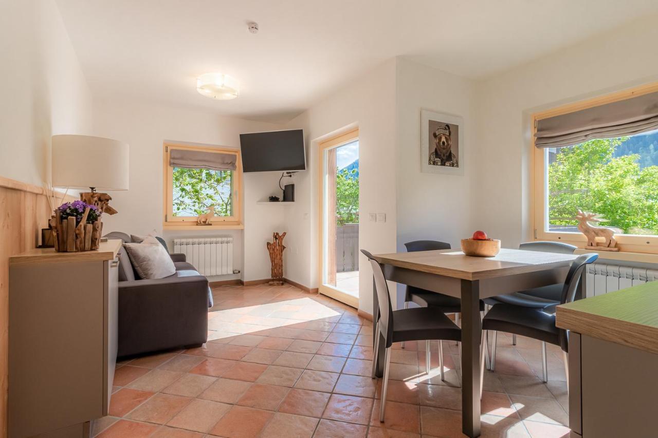 Suite Italy Pinzolo Due Giustino Exterior foto